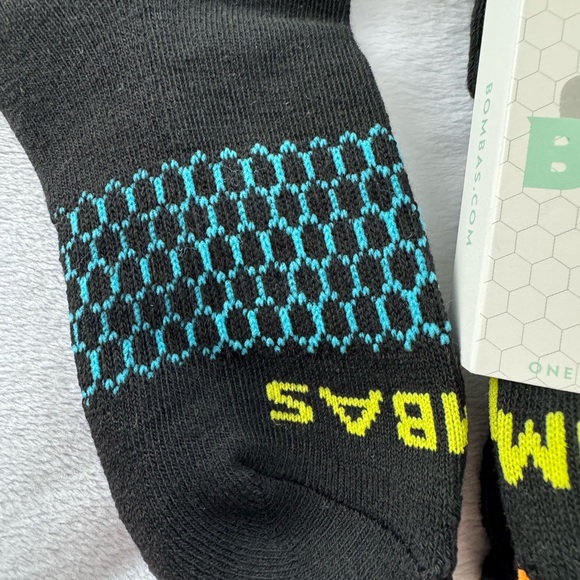 Bombas Socks XS 5 Pair Bundle Youth Size 1-3 NWT Black Antimicrobial Honeycomb - Picture 4 of 6